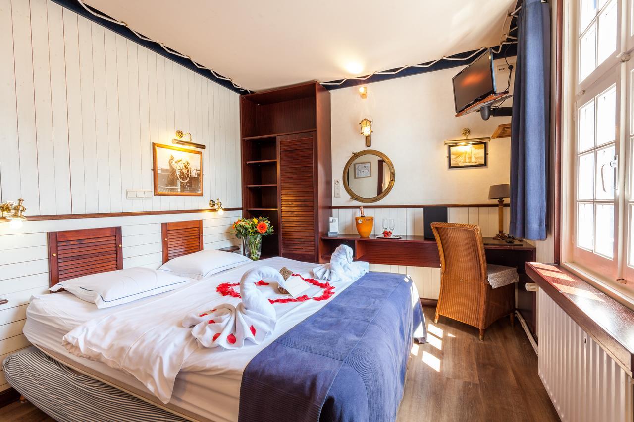 Boat De Barge 3* Bruges