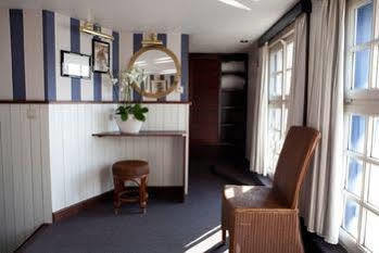 Hotel Boat De Barge 3*