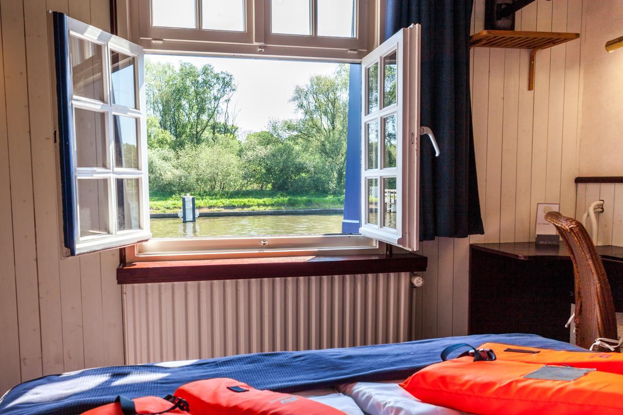 Boat De Barge 3* Brugge